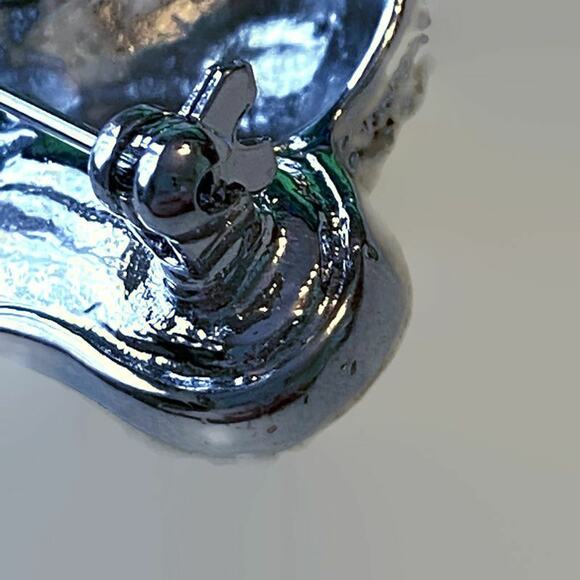 Elephant Brooch Asian Inspired Safari Encrusted Shimmer Pin Circus Novelty - Picture 5 of 7